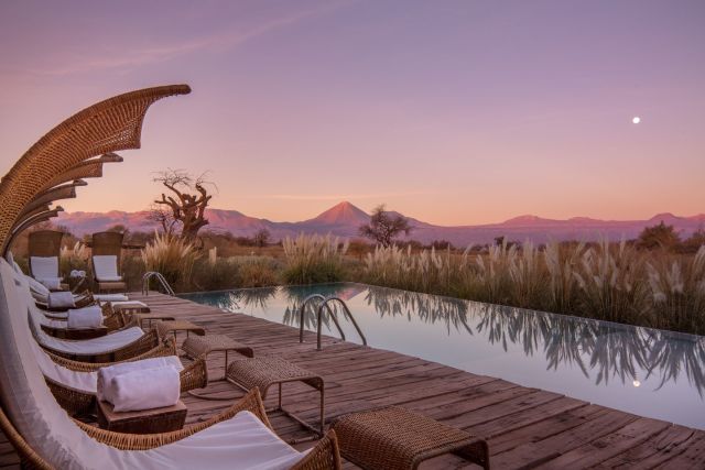 Blush skies, still waters, and the Andes glowing in the last light. Pure Tierra Atacama magic.

#TierraAtacama #BaillieLodges 

📷: jamesfloriophotography